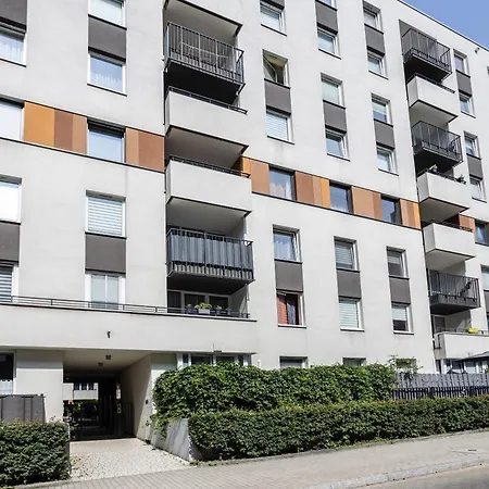 Beautiful Avia With Balcony In Cracow * 克拉科夫