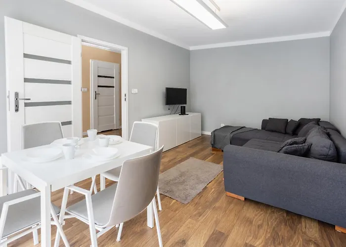 Beautiful Avia With Balcony In Cracow 아파트 *