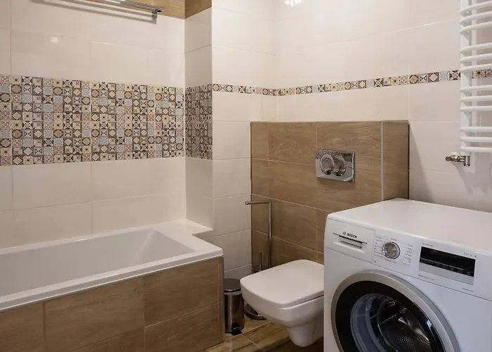 Beautiful Avia With Balcony In Cracow *