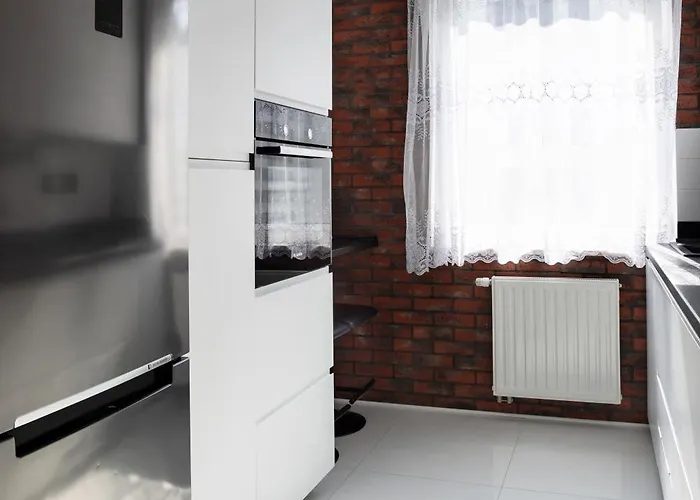 Beautiful Avia With Balcony In Cracow 크라쿠프