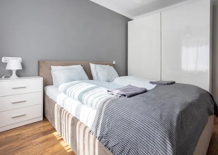 아파트 Beautiful Avia With Balcony In Cracow 크라쿠프