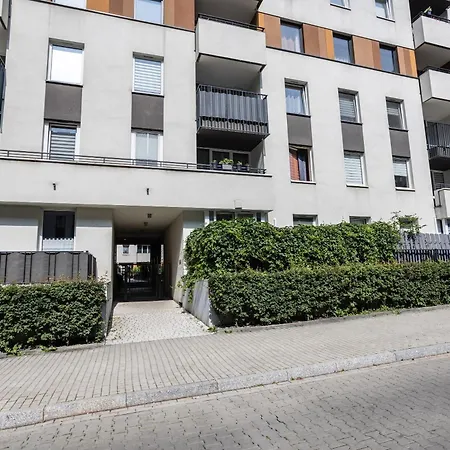 Beautiful Avia With Balcony In Cracow アパート *