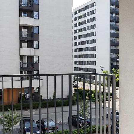 Beautiful Avia With Balcony In Cracow Apartment *